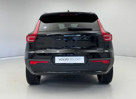 RE25KLV Volvo XC40 2.0 B4P Plus Black Edition 5dr Auto Thumbnail #7