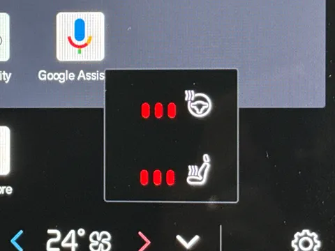 RE25KLV Volvo XC40 2.0 B4P Plus Black Edition 5dr Auto Thumbnail #29