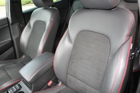 DF69FNN Hyundai Tucson 1.6 TGDi 177 N Line 5dr 2WD DCT Thumbnail #12