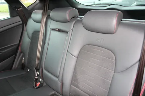 DF69FNN Hyundai Tucson 1.6 TGDi 177 N Line 5dr 2WD DCT Thumbnail #15