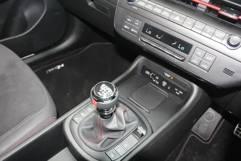 EA74CKL Hyundai Kona 1.0T 100 N Line S 5dr Thumbnail #26