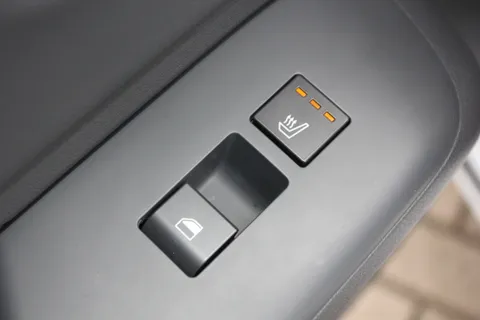 EK25OBX Hyundai Kona 160kW Ultimate 65kWh 5dr Auto Thumbnail #13