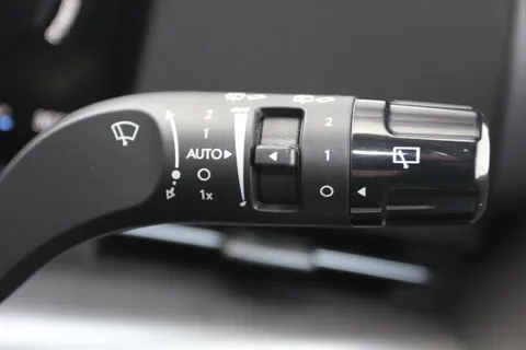 EK25OBX Hyundai Kona 160kW Ultimate 65kWh 5dr Auto Thumbnail #25