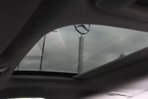 EK25ZRX Hyundai Kona 160kW Ultimate 65kWh 5dr Auto [Lux Pack/Leather] Thumbnail #11