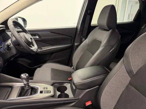 OE74FGX Nissan Qashqai 1.3 DiG-T MH 158 N-Connecta 5dr Thumbnail #15