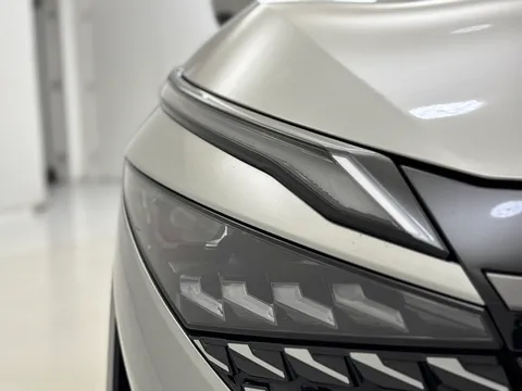 OW25YPH Nissan Qashqai 1.5 E-Power Tekna 5dr Auto Thumbnail #40