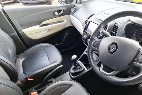 BN68EBA Renault Captur 0.9 TCE 90 GT Line 5dr Thumbnail #12