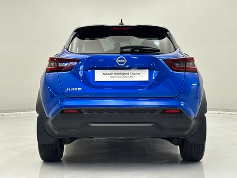 DL24FKG Nissan Juke 1.0 DiG-T 114 N-Connecta 5dr Thumbnail #9