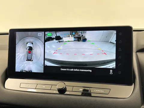 DS72PXT Nissan Qashqai 1.3 DiG-T MH N-Connecta 5dr Thumbnail #26