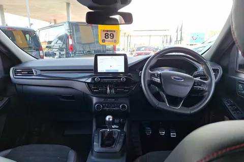 BU21FCA Ford Kuga 1.5 EcoBlue ST-Line Edition 5dr Thumbnail #4