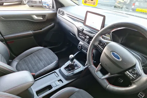 BU21FCA Ford Kuga 1.5 EcoBlue ST-Line Edition 5dr Thumbnail #13