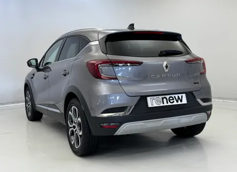 DY73NPC Renault Captur 1.6 E-Tech full hybrid 145 Techno 5dr Auto Thumbnail #8
