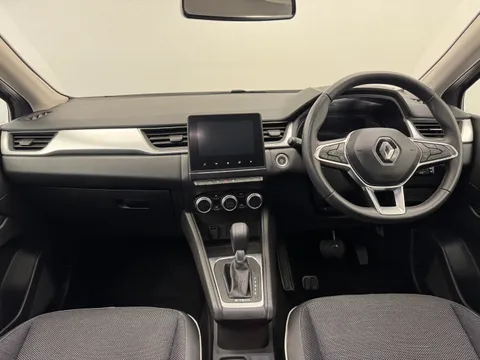 DY73NPC Renault Captur 1.6 E-Tech full hybrid 145 Techno 5dr Auto Thumbnail #11