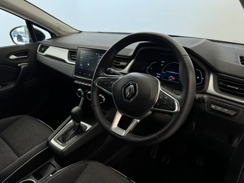 DY73NPC Renault Captur 1.6 E-Tech full hybrid 145 Techno 5dr Auto Thumbnail #20
