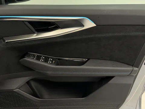 YB73KUA Renault Austral E-Tech FHEV Techno Esprit Alpine 5dr Auto Thumbnail #17