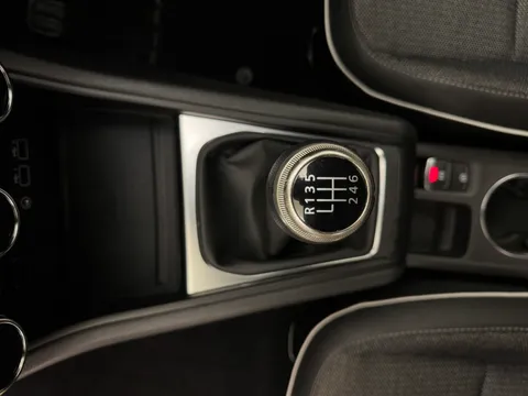 HN24GSU Renault Captur 1.0 TCE 90 Techno 5dr Thumbnail #15