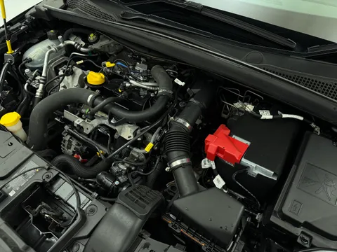 HN24GSU Renault Captur 1.0 TCE 90 Techno 5dr Thumbnail #28