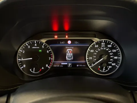 DF22GSU Nissan Juke 1.0 DiG-T 114 Kiiro 5dr DCT Thumbnail #13