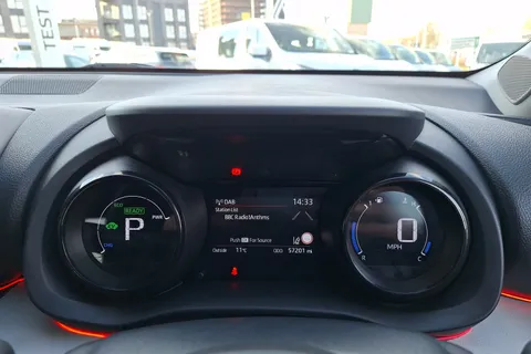 KS71WBG Toyota Yaris 1.5 Hybrid Excel 5dr CVT Thumbnail #12