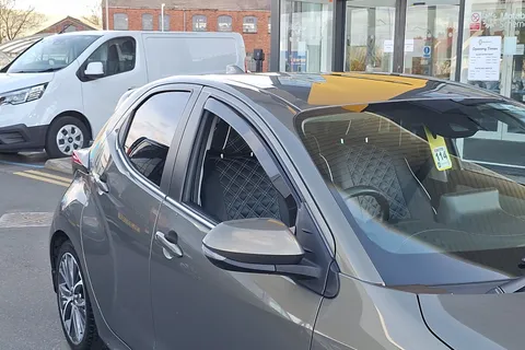 KS71WBG Toyota Yaris 1.5 Hybrid Excel 5dr CVT Thumbnail #27