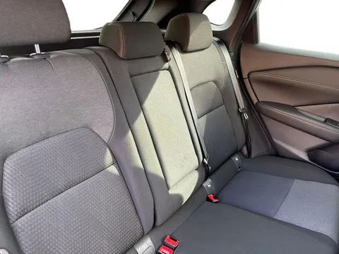 DN72XUD Nissan Qashqai 1.3 DiG-T MH 158 N-Connecta 5dr Xtronic Thumbnail #15