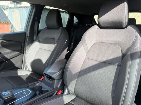 DN72XUD Nissan Qashqai 1.3 DiG-T MH 158 N-Connecta 5dr Xtronic Thumbnail #16