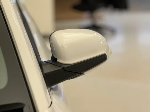 DA72ZMV Hyundai Kona 150kW Premium 64kWh 5dr Auto Thumbnail #30