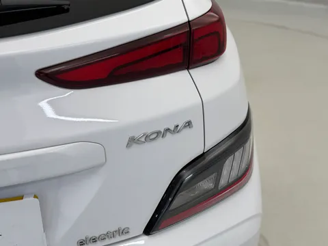 DA72ZMV Hyundai Kona 150kW Premium 64kWh 5dr Auto Thumbnail #32