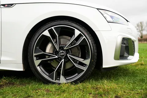 BL71KJX Audi A5 40 TFSI 204 Edition 1 2dr S Tronic Thumbnail #15