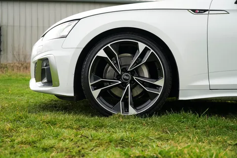 BL71KJX Audi A5 40 TFSI 204 Edition 1 2dr S Tronic Thumbnail #18