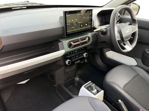 NA74XKV Dacia Spring 27kWh Extreme 65 48kW 5dr Auto Thumbnail #5