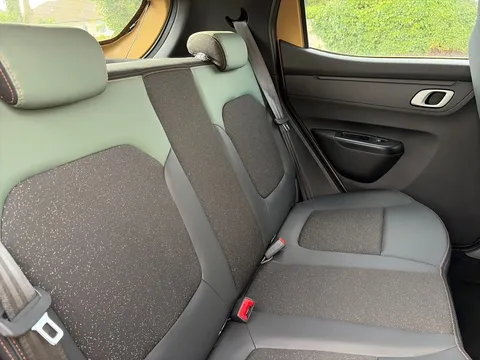 NA74XKV Dacia Spring 27kWh Extreme 65 48kW 5dr Auto Thumbnail #21