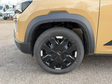 NA74XKV Dacia Spring 27kWh Extreme 65 48kW 5dr Auto Thumbnail #31