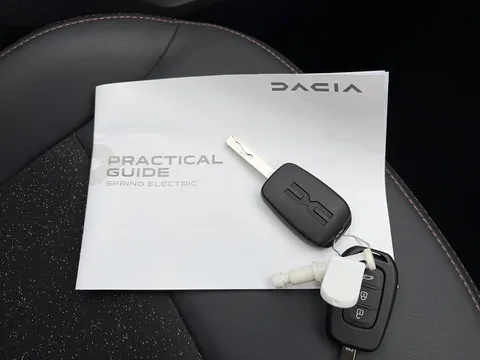 NA74XKV Dacia Spring 27kWh Extreme 65 48kW 5dr Auto Thumbnail #30