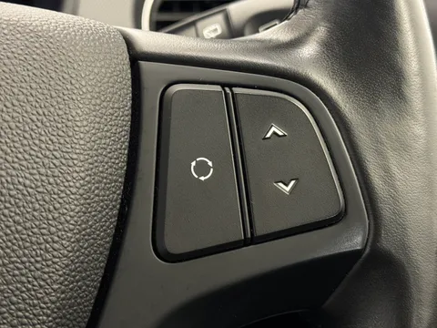 BM68EVC Hyundai i10 1.2 SE 5dr Auto Thumbnail #20