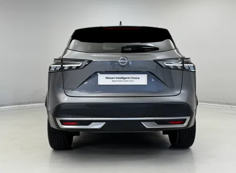 OW74DHV Nissan Qashqai 1.3 DiG-T MH Tekna 5dr Thumbnail #8