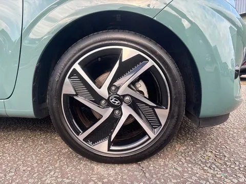 EA25ZFK Hyundai i10 1.0 [63] Premium 5dr Auto [Nav] Thumbnail #6