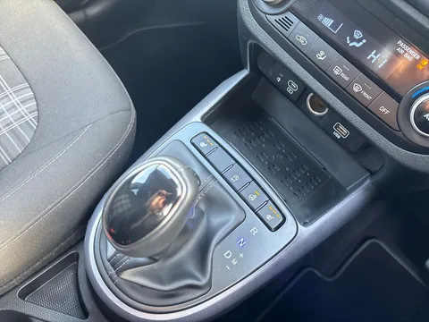 EA25ZFK Hyundai i10 1.0 [63] Premium 5dr Auto [Nav] Thumbnail #14