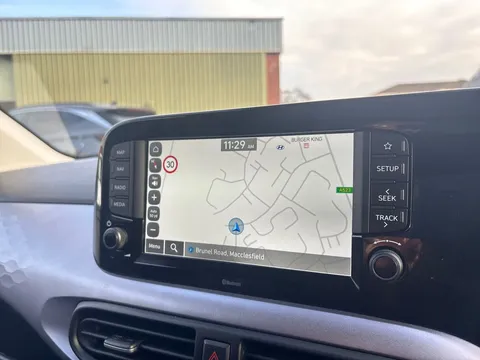 EA25ZFK Hyundai i10 1.0 [63] Premium 5dr Auto [Nav] Thumbnail #16