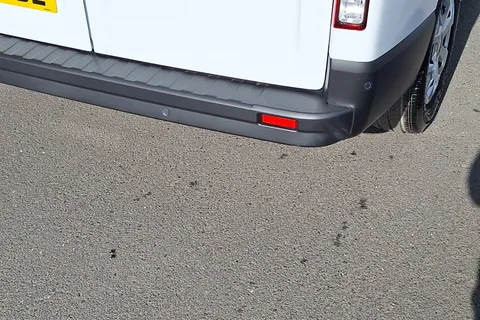 DL75WDE Renault Trafic SL30 Blue dCi 130 Advance [Safety] Van Thumbnail #30