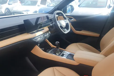 LA74KCU Mg Motor Uk Hs 1.5 T-GDI Trophy 5dr Thumbnail #4