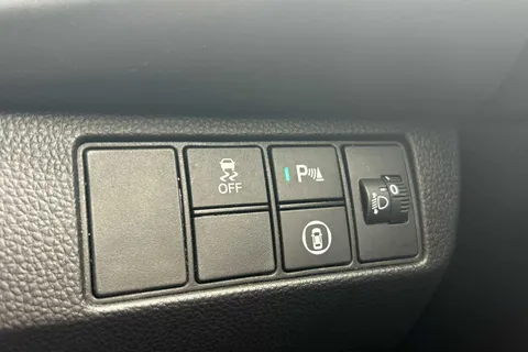 LL22HXV Honda Hr-V 1.5 eHEV Elegance 5dr CVT Thumbnail #16