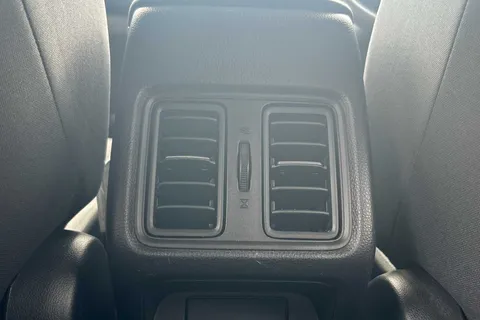 LL22HXV Honda Hr-V 1.5 eHEV Elegance 5dr CVT Thumbnail #29