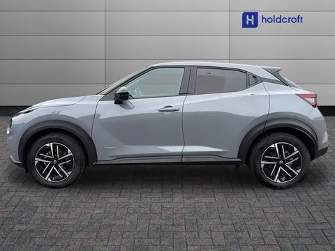 OW74ZKZ Nissan Juke 1.6 Hybrid N-Connecta 5dr Auto Thumbnail #6