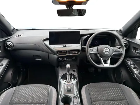OW74ZKZ Nissan Juke 1.6 Hybrid N-Connecta 5dr Auto Thumbnail #12