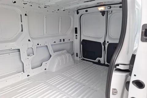 DL75WDJ Renault Trafic LL30 Blue dCi 130 Advance [Safety] Van Thumbnail #16