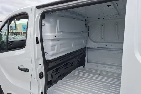 DL75WDJ Renault Trafic LL30 Blue dCi 130 Advance [Safety] Van Thumbnail #17