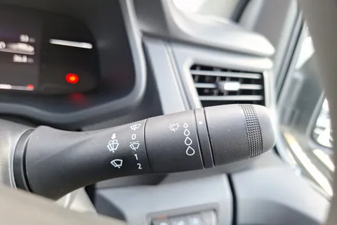 DL75WDJ Renault Trafic LL30 Blue dCi 130 Advance [Safety] Van Thumbnail #38