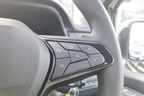 DL75WDJ Renault Trafic LL30 Blue dCi 130 Advance [Safety] Van Thumbnail #40