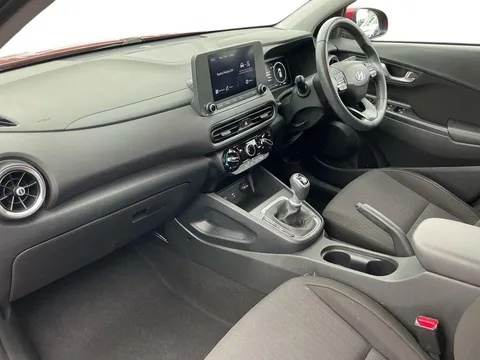 14 of 40 for Hyundai Kona 1.0 TGDi 48V MHEV SE Connect 5dr - ZERO DEPOSIT FINANCE & CASHBACK AVAILABLE